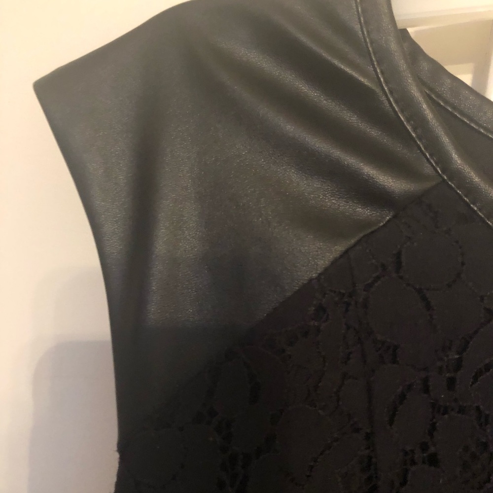 Dress - Picture 3 of 7